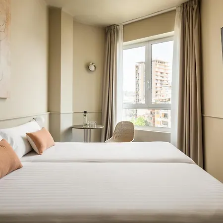 Bypillow The Bloom * Girona