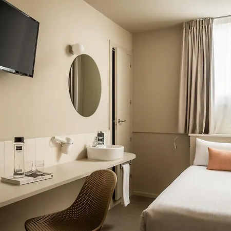 Bypillow The Bloom Otel