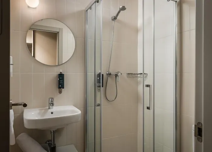 Bypillow The Bloom فندق خيرونا