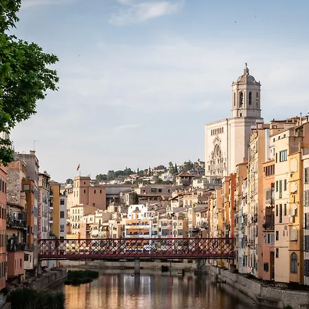 Bypillow The Bloom Girona